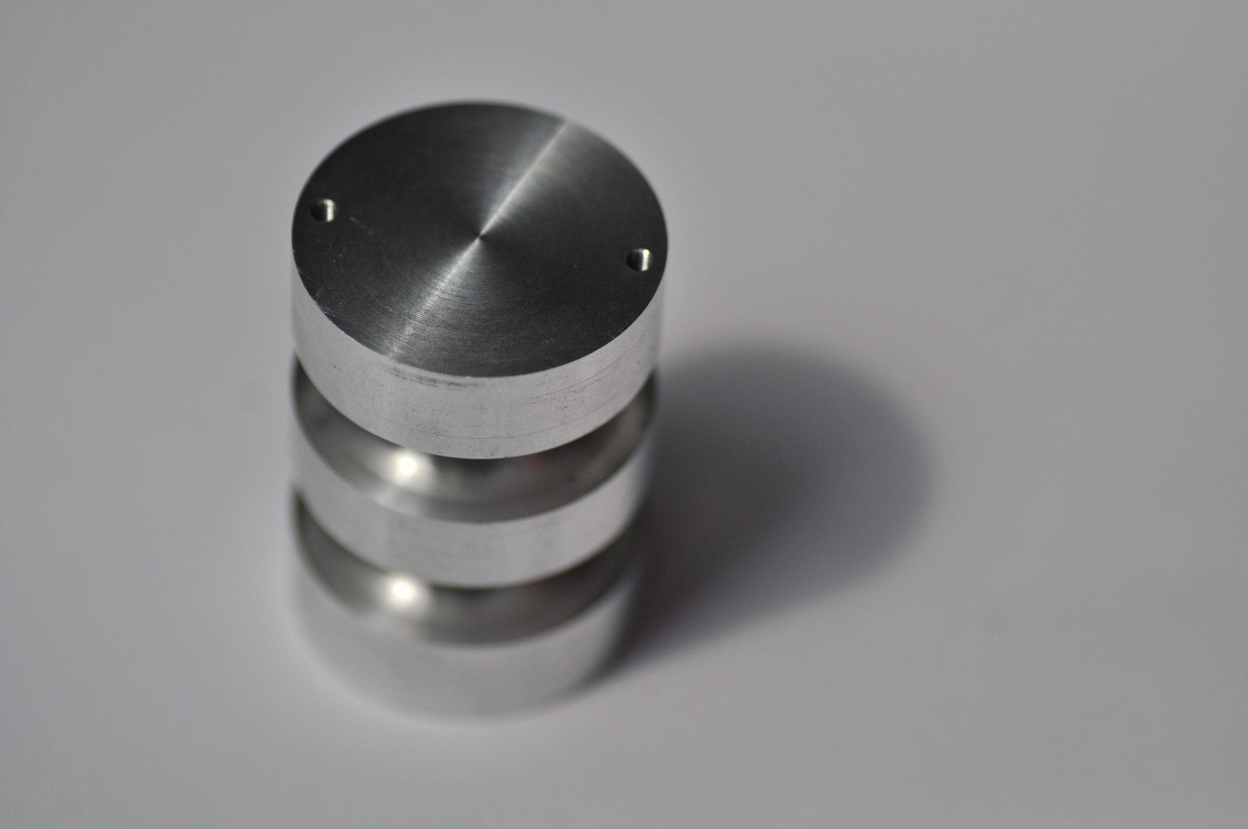 Cinkuotos metalinės detalės